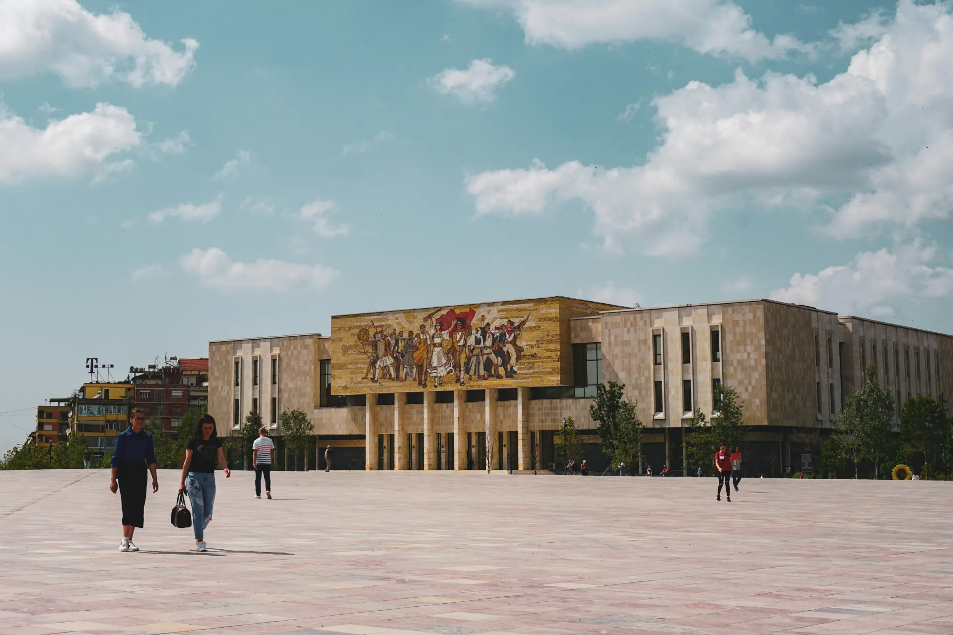 Skanderbeg Square (Sheshi Skënderbej)