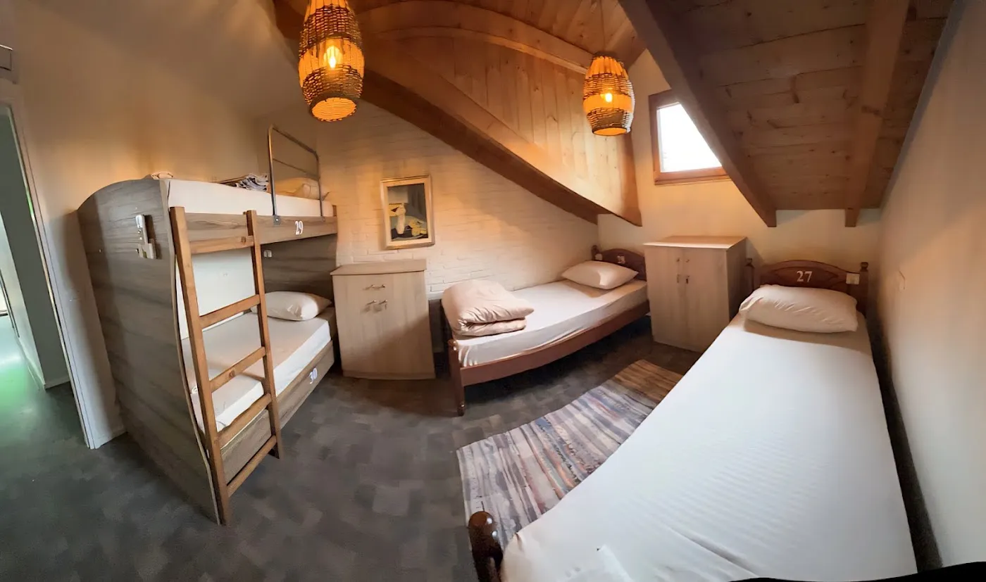Scodrinon Hostel