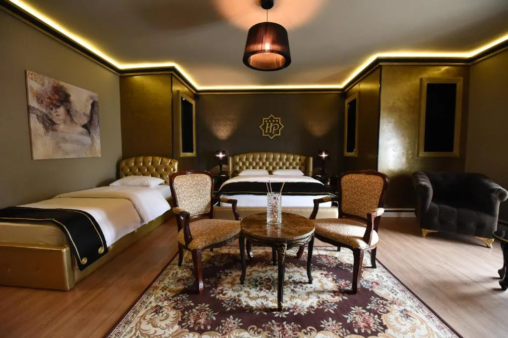 Hotel Hymeti's Palace