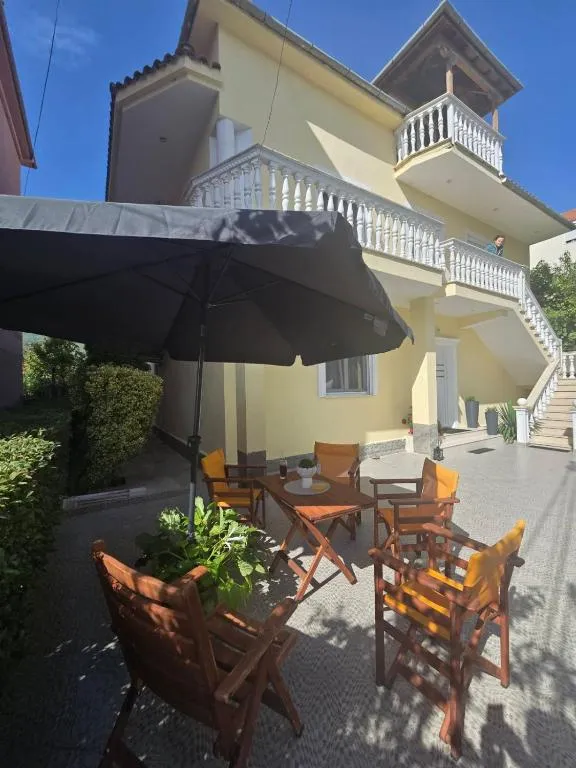 Villa Alexandros