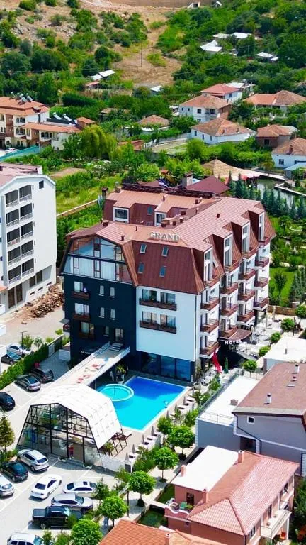 Grand Hotel Pogradec