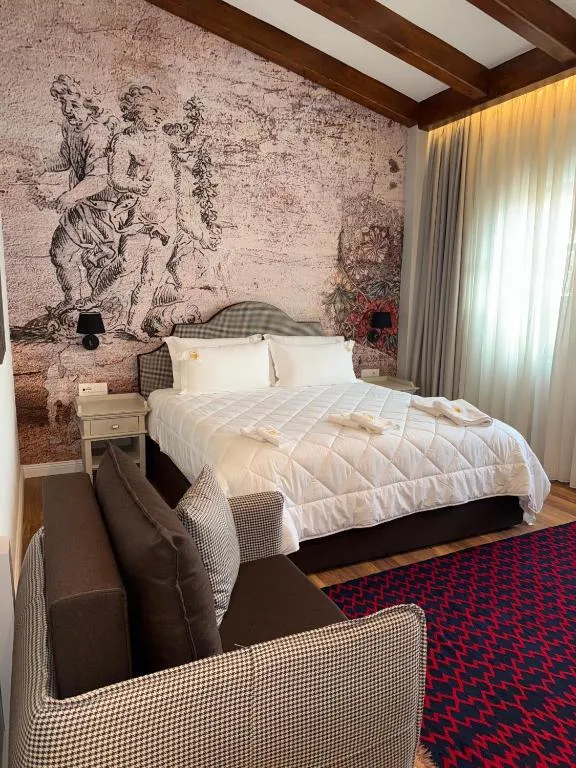 Hani i Gjelit Hotel, Korce