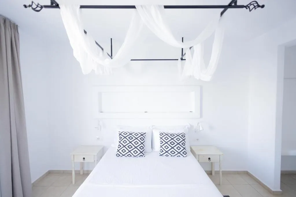 Harmony Hotel
