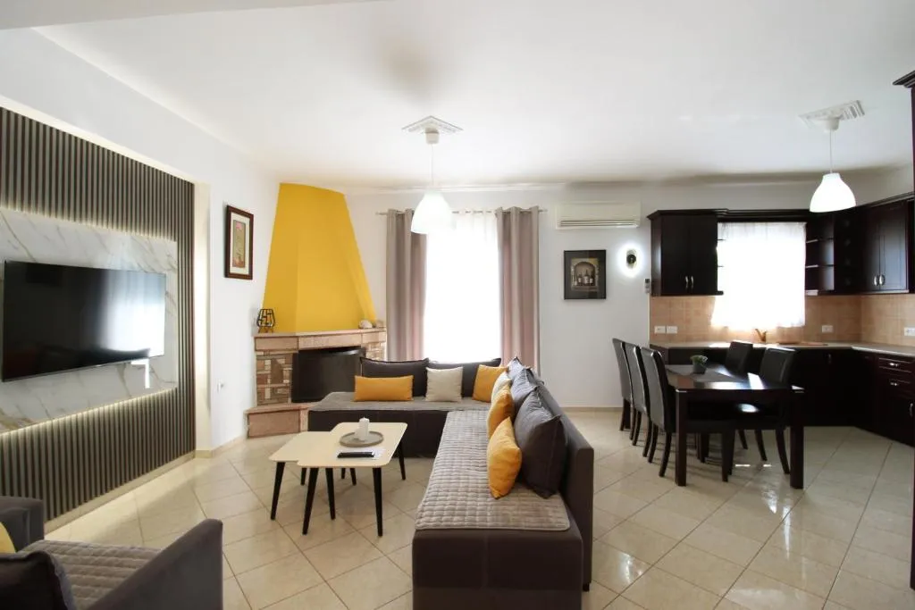 Omnia Apartments