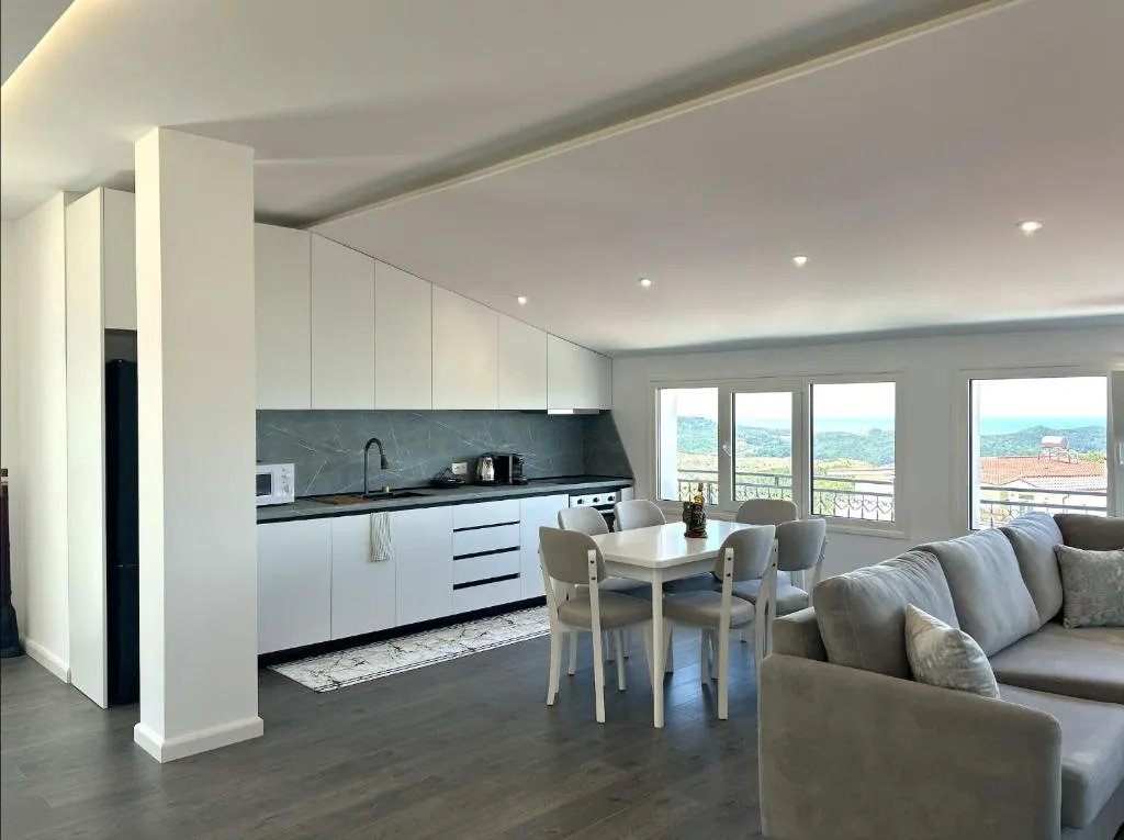 Ishëm Greenview Apartments