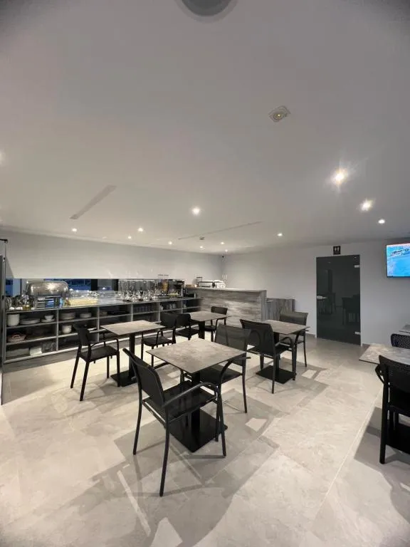 Adele Hotel Ksamil