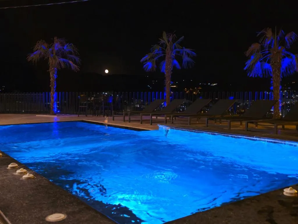 Hotel Selavi
