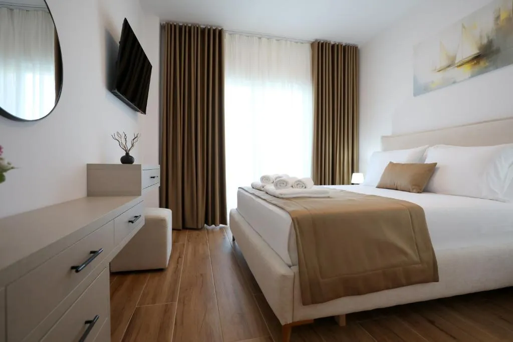 Shpella Luxury Hotel