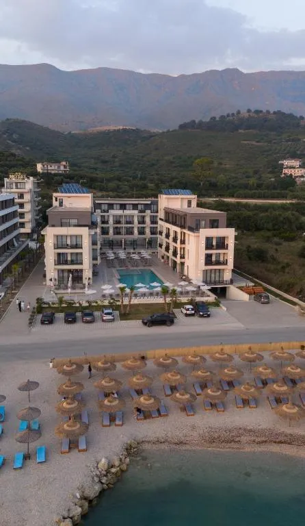 JOST Caravel Hotel