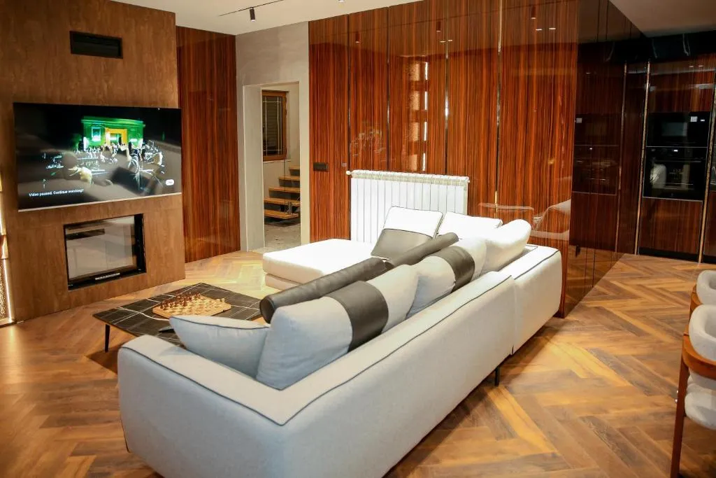 N'Gen Luxury Villas - Razem