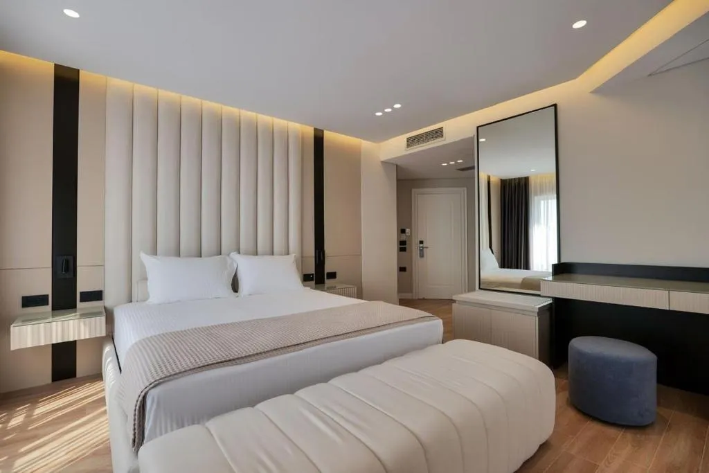 AMI MAR Hotel