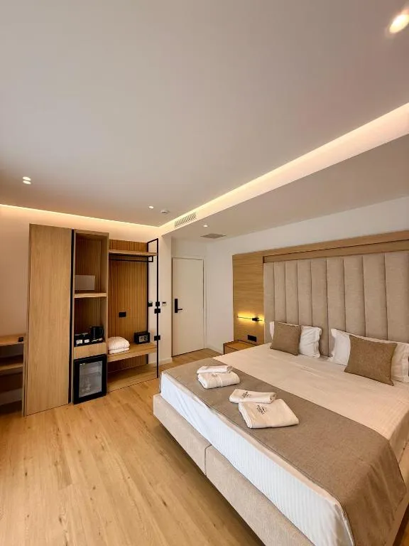 Marisol Hotel
