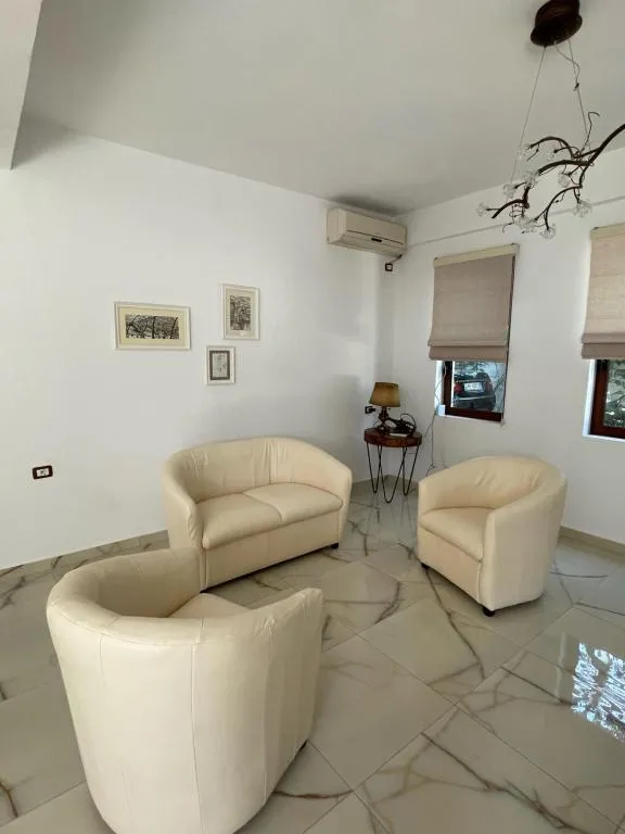 Xho's Forest Guest House