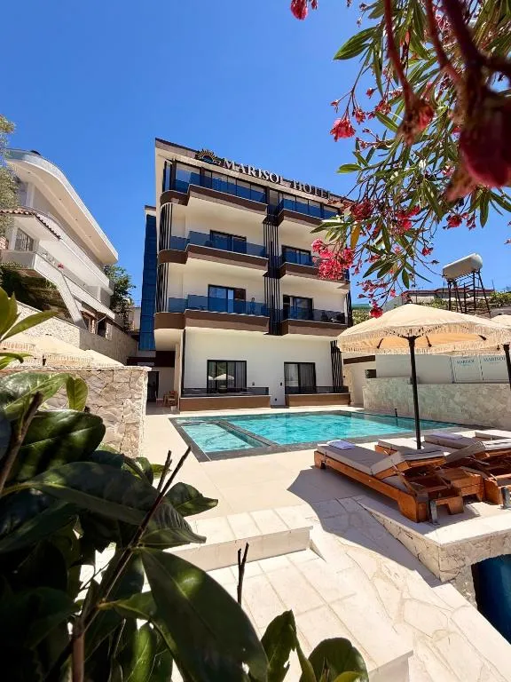 Marisol Hotel