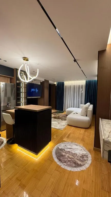 Stayinn Emerald Shkoder