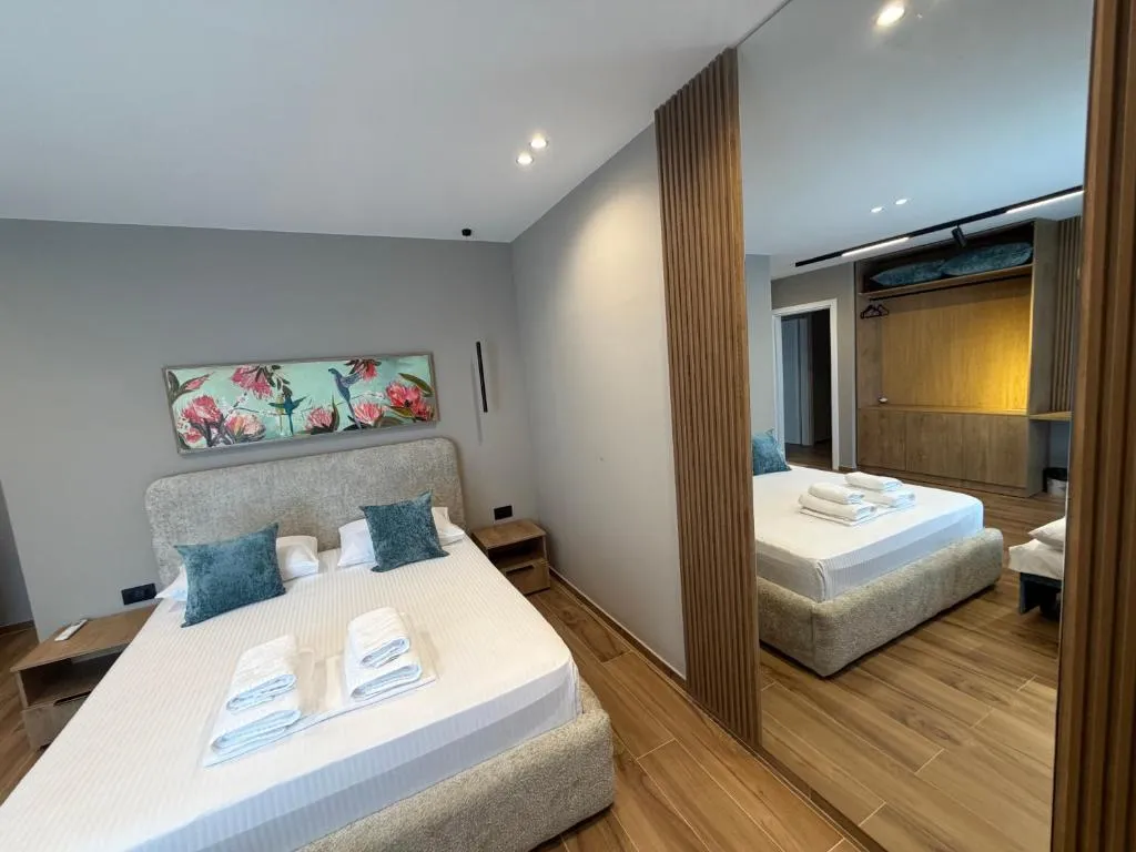SD House
