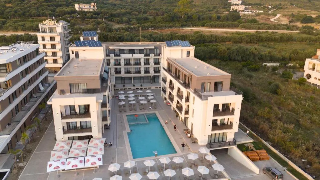 JOST Caravel Hotel
